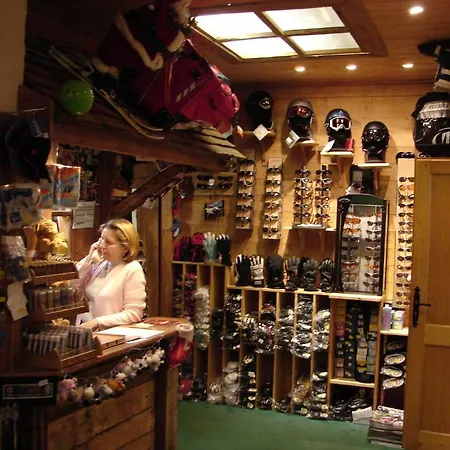 Rosewood Le Jardin Alpin 5* クールシュヴェル