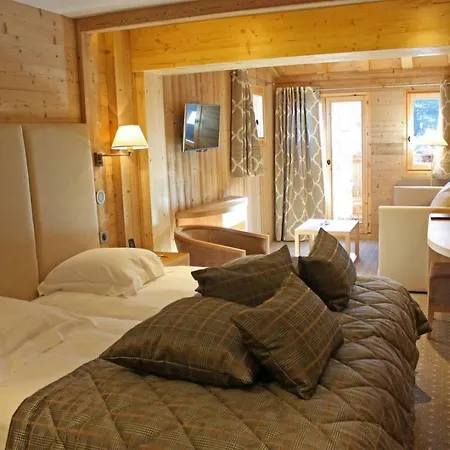 ホテル Rosewood Le Jardin Alpin