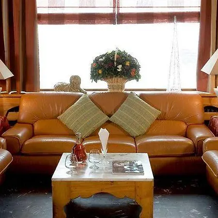 Les Ducs De Savoie Hotel 3*