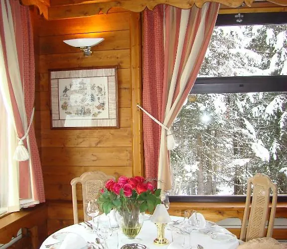 Rosewood Le Jardin Alpin 酒店 谷雪维尔